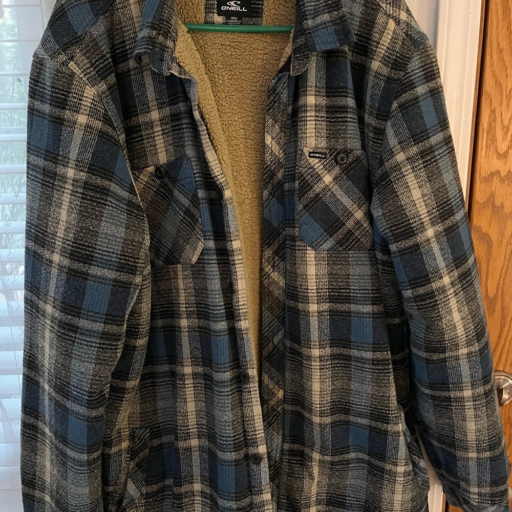 O'Neill Men's Navy and Gray Plaid Shirt Jacket - Picture 1 of 3